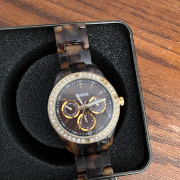Fossil Watch - Picture 2 of 4